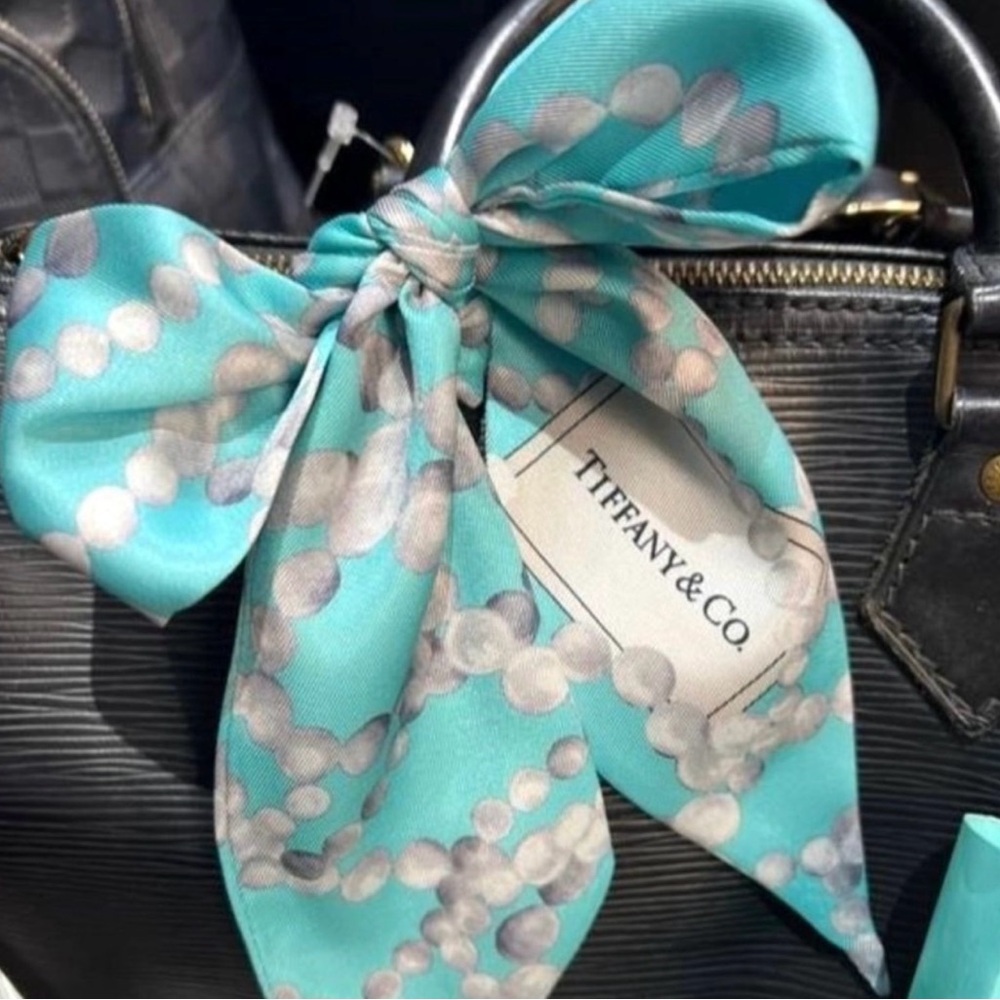 Tiffany & Co 100% Silk Teal Pearl Twilly Scarf